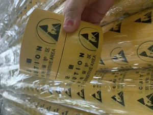 Anti-statička žuta traka koja se koristi za udaljenost od osnovnih tragova